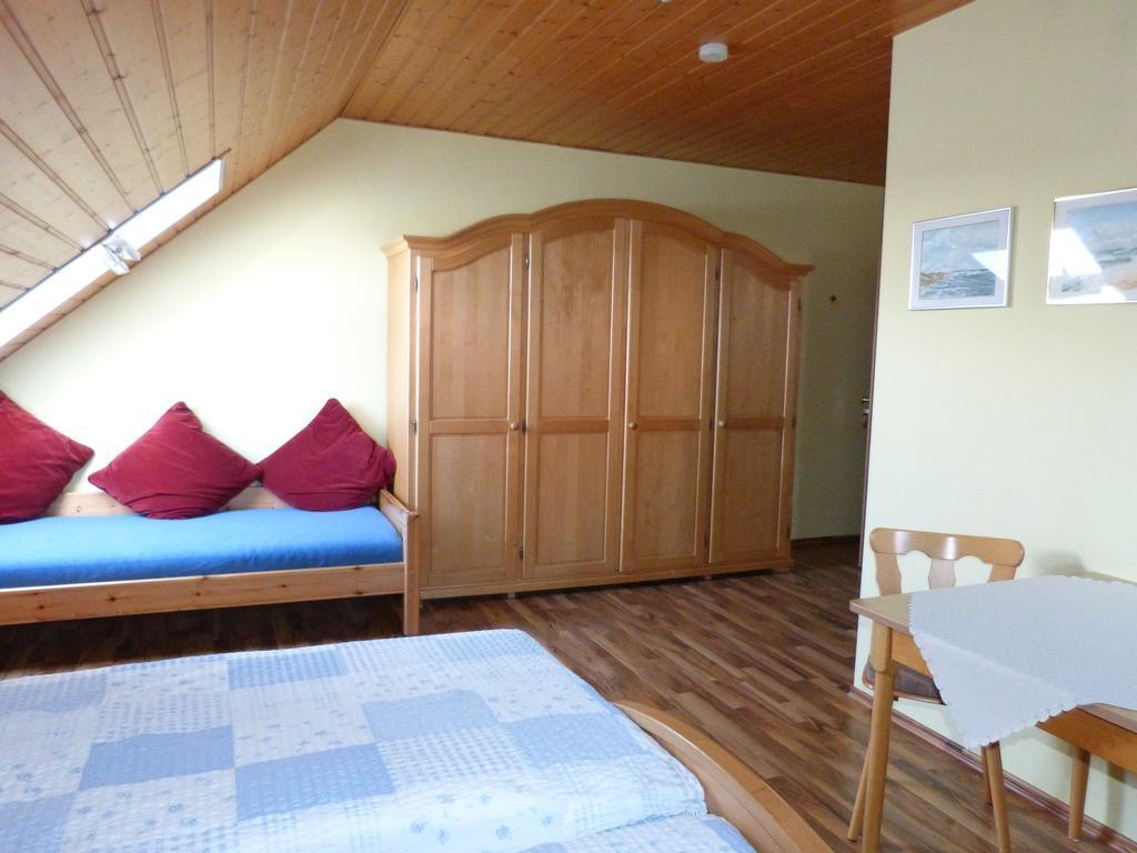 Gaestehaus Moni Jaeger Weyher المظهر الخارجي الصورة